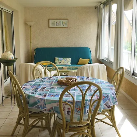 Apartamento Avec Piscine Proche De La *